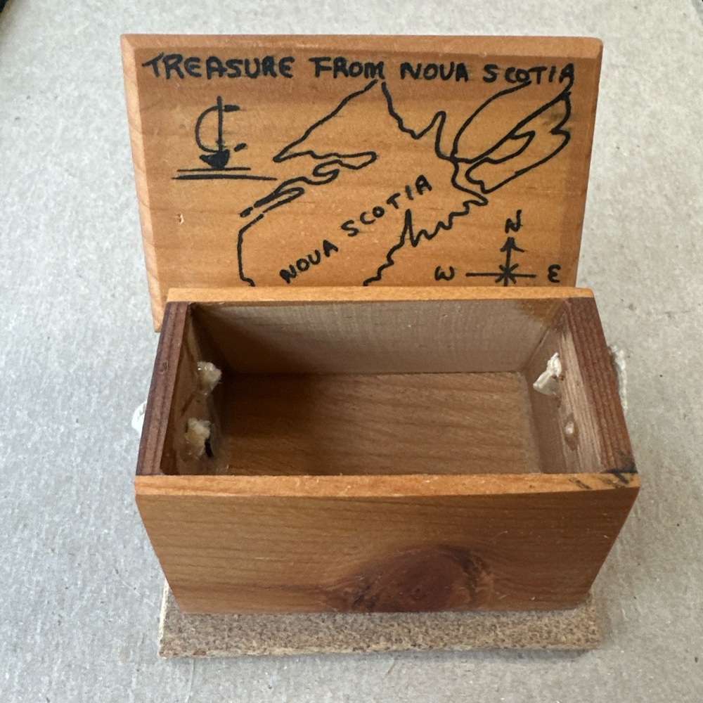 Small Wood Box "Treasure from Nova Scotia" Signed W. DeWolfe